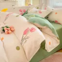 طقم لحاف قطني 4 قطع نعومه وراحه ونوم هادئ 🌟 خصم 10% عند شراء 5 قطع أو أكثر