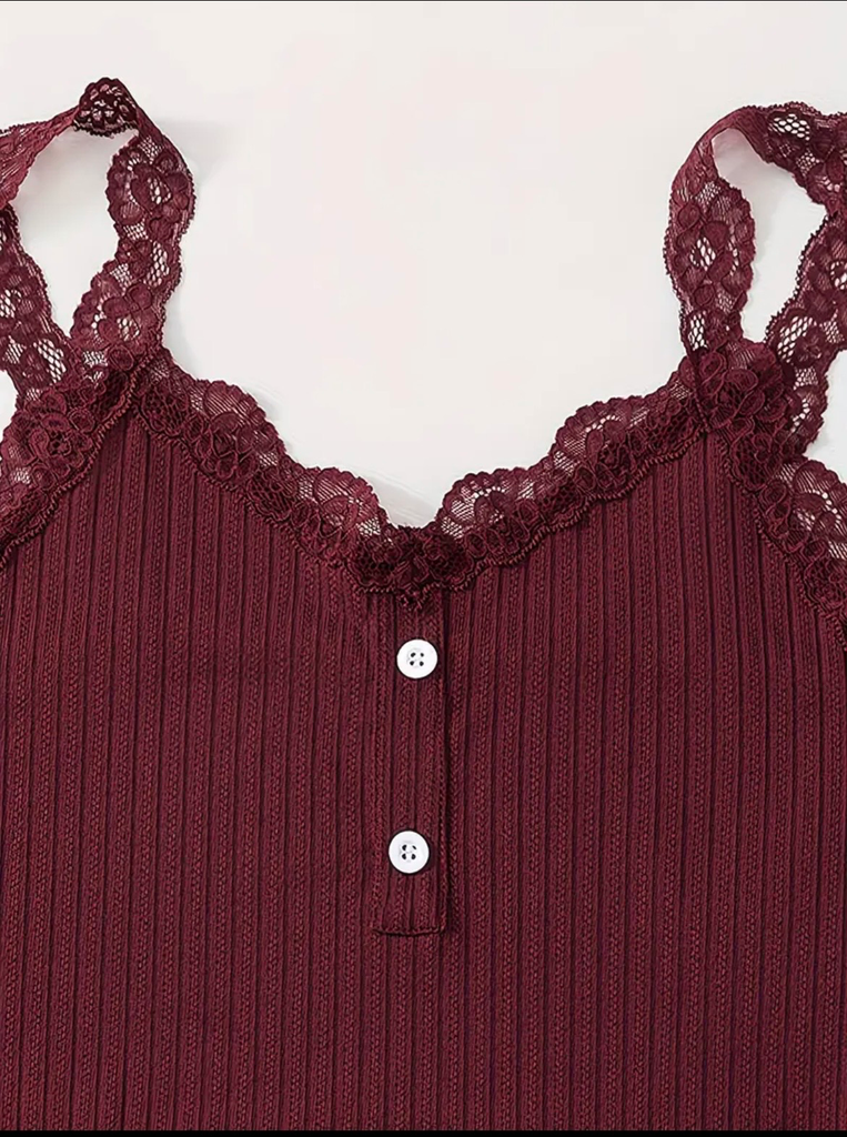 فستان/بجامة  نوم مريحة ودافئة مصنواعة من قماش ذي ملمس مميز ،